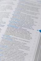 Medisinsk-biologisk ordbok : latin-gresk-norsk [norsk medicinsk ordbok fr&aring;n latin]