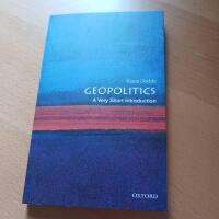 Geopolitics : a very short introduction