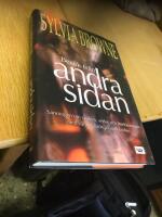Bes&ouml;k fr&aring;n andra sidan : sanningen om sp&ouml;ken, andar och &aring;terf&ouml;reningen med v&aring;ra &auml;lskade p&aring; andra sidan