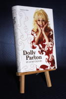 En smart blondin : boken om Dolly Parton