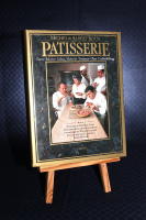 Patisserie -T&aring;rtor,bakelser,kakor,matbr&ouml;d,desserter,glass och cocktailtilltugg