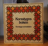 Korsstygnsboken : [korsstygn och tvists&ouml;m] 