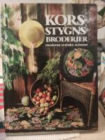 Korsstygnsbroderier : moderna svenska m&ouml;nster