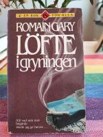 L&ouml;fte i gryningen