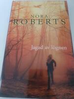 Jagad av l&ouml;gnen : sp&auml;nningsroman