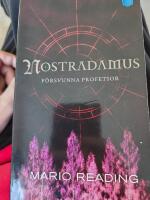 Nostradamus f&ouml;rsvunna profetior