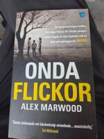Onda flickor
