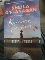 Kvinnan p&aring; bron