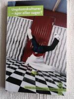 Svenskl&auml;rarf&ouml;reningens &aring;rsskrift &Aring;rsskrift 2008 - Ungdomskulturer - &auml;ger eller suger? 