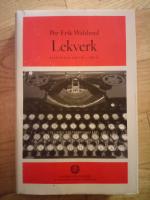 Lekverk. Ess&auml;er och kritik i urval. 