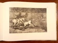 La Tauromaquia. Edici&oacute;n facs&iacute;mil que contiene las 36 estampas de la primera edici&oacute;n. Las 12 llamadas in&eacute;ditas, se reproducen conjuntamente por vez primera, acompa&ntilde;adas de un texto de Enrique Lafuente Ferrari.