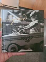 Lycka : en liten bok fylld av gl&auml;dje