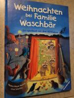 Weihnachten bei Familie Waschb&auml;r: Ein Spielbuch mit &uuml;ber 40 Klappen