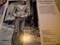 M&Aring;SARNA I GEELONG