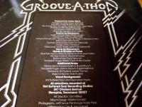 GROOVE. A-THON med store poster