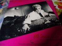 TO BE A LOVER (maxi-single)