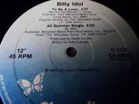 TO BE A LOVER (maxi-single)