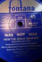 HOW THE HEART BEHAVES maxi-single