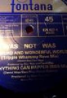 HOW THE HEART BEHAVES maxi-single