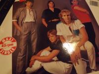 THE FLYER maxi-singel