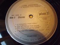 IT MAKES YOU HAPPY COUNTRY