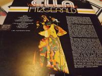 WALKIN IN THE SUNSHINE