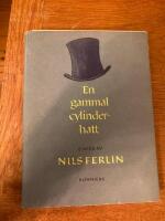 en gammal cylinderhatt