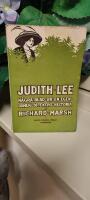 Judith Lee. N&aring;gra blad ur en egendomlig detektivs historia