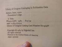 2 x Stiftelsen p&aring; engelska: Foundations Edge - The fourth novel in the Foundation Series & Foundation and Earth 