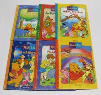 6 st. b&ouml;cker med NALLE PUH: Den stora skattjakten! + &Auml;ntligen jul, Puh! + Vilket &auml;ventyr, Puh! + Puh och Stora bj&ouml;rnen + Fruktkalaset + V&auml;nner &auml;r guld v&auml;rda!