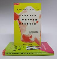 Grabben i graven bredvid + Familjegraven