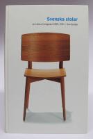 Svenska stolar och deras formgivare 1899-2001