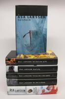 6 st. b&ouml;cker REBECKA MARTINSSON serie: 1. Solstorm 2. Det blod som spillts 3. Svart stig 4. Till dess din vrede upph&ouml;r 5. Till offer &aring;t Molok 6. F&auml;dernas missg&auml;rningar  [komplett serie]