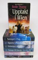 Komplett SIONF&Ouml;RBUNDET-serie: 1. Upptakt i Wien 2. Samspel i Prag 3. Signatur i M&uuml;nchen 4. Mellanspel i Jerusalem 5. Passage till Danzig 6. Final i Warszawa 7. Da Capo i London