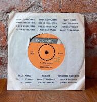 Everybody loves somebody / A little voice