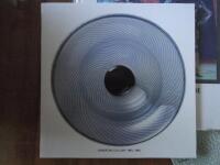 Orrefors Gallery 1982-1983. English edition