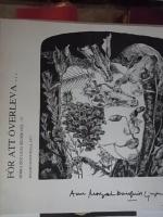 F&ouml;r att &ouml;verleva... M&ouml;rka och ljusa bilder 1932-77. 