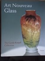 Art Nouveau Glass. The Gerda Koepff Collection