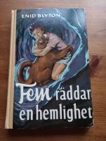 Fem r&auml;ddar en hemlighet 