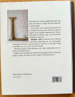Brodera i vitt