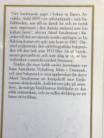 En flykting korsar sitt sp&aring;r : Espen Arnakkes kommentarer till Jantelagen