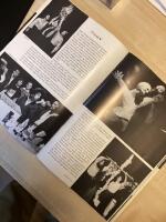 Marionetteatern : en bok om Marionetteatern i Stockholm