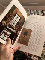 Tyres&ouml; slott och park : en nationalromantisk idyll fr&aring;n sekelskiftet 1900