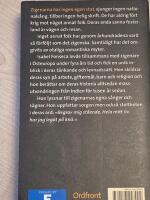 Begrav mig st&aring;ende - Zigenarna och deras resa