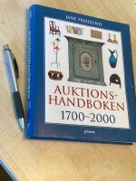 Auktionshandboken : 1700-2000
