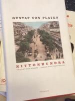 Nittonhundra : [v&auml;llust och armod - vemod och framtidstro]