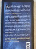 Flodh&auml;sten i vardagsrummet : om medberoende och om m&ouml;tet med barnet inom oss