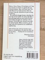 Hit och dit men ganska l&aring;ngt bort