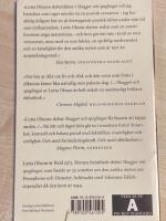 Skuggor och speglingar : en sonettsvit