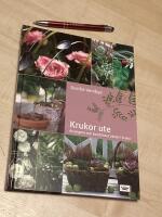 Krukor ute : Arrangera och kombinera v&auml;xter i kruka